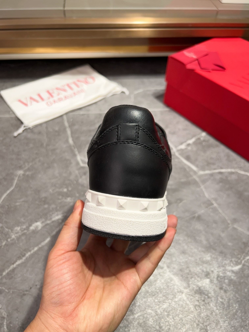 Valentino Sneakers